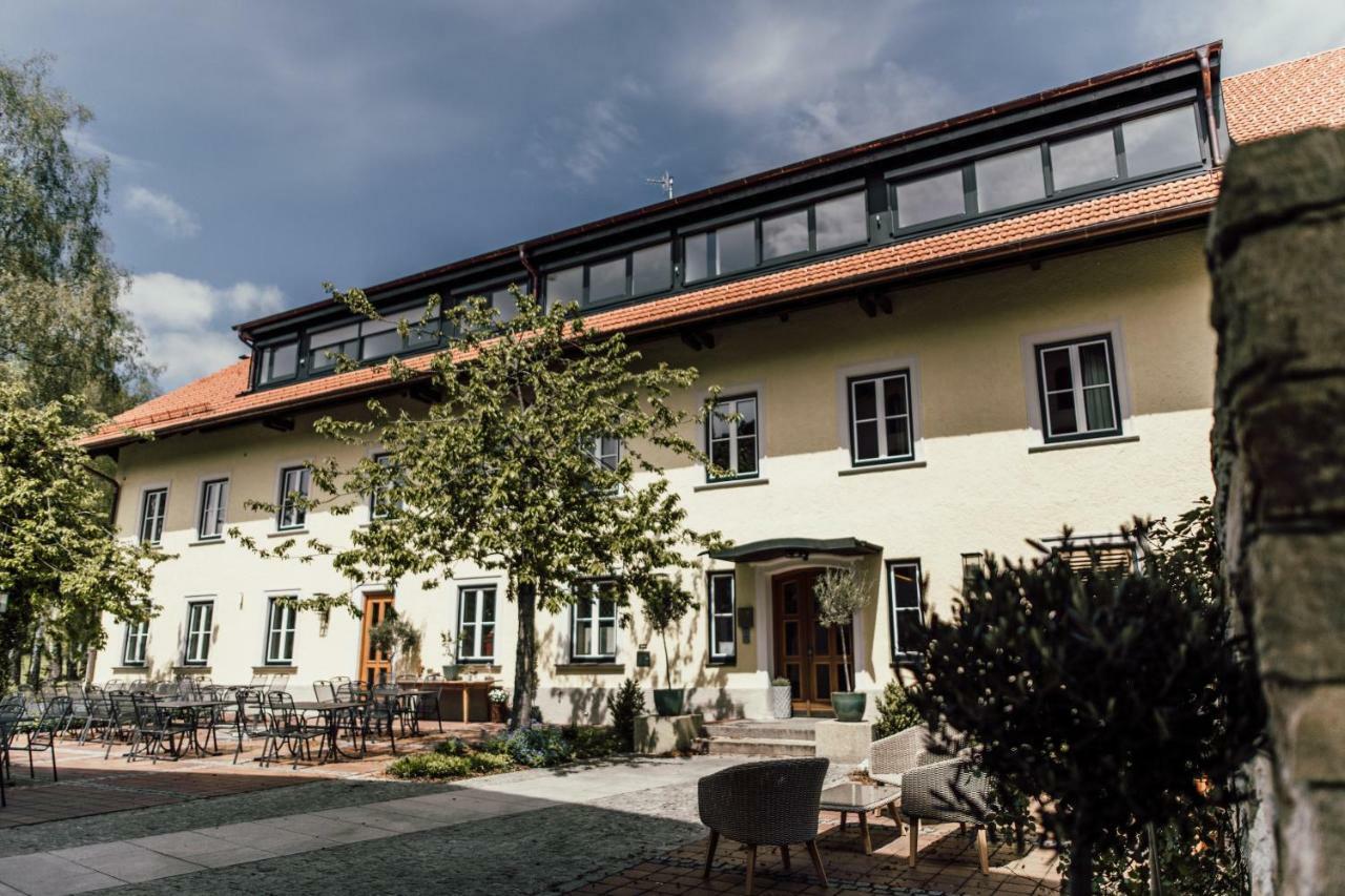 Angermühle Landgasthof Altenmarkt an der Alz Exterior foto